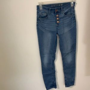 Light washed girls Justice jeans